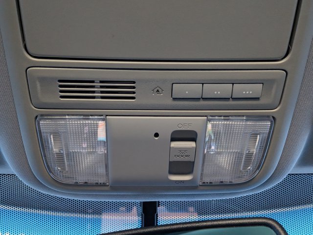 Certified 2017 Honda Ridgeline RTL-T image 31