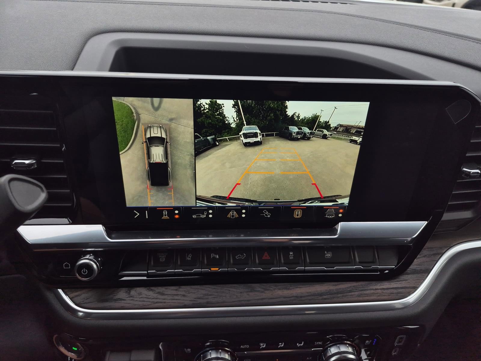 New 2026 GMC Sierra 3500 SLT w/ Texas SLT Premium Package image 22