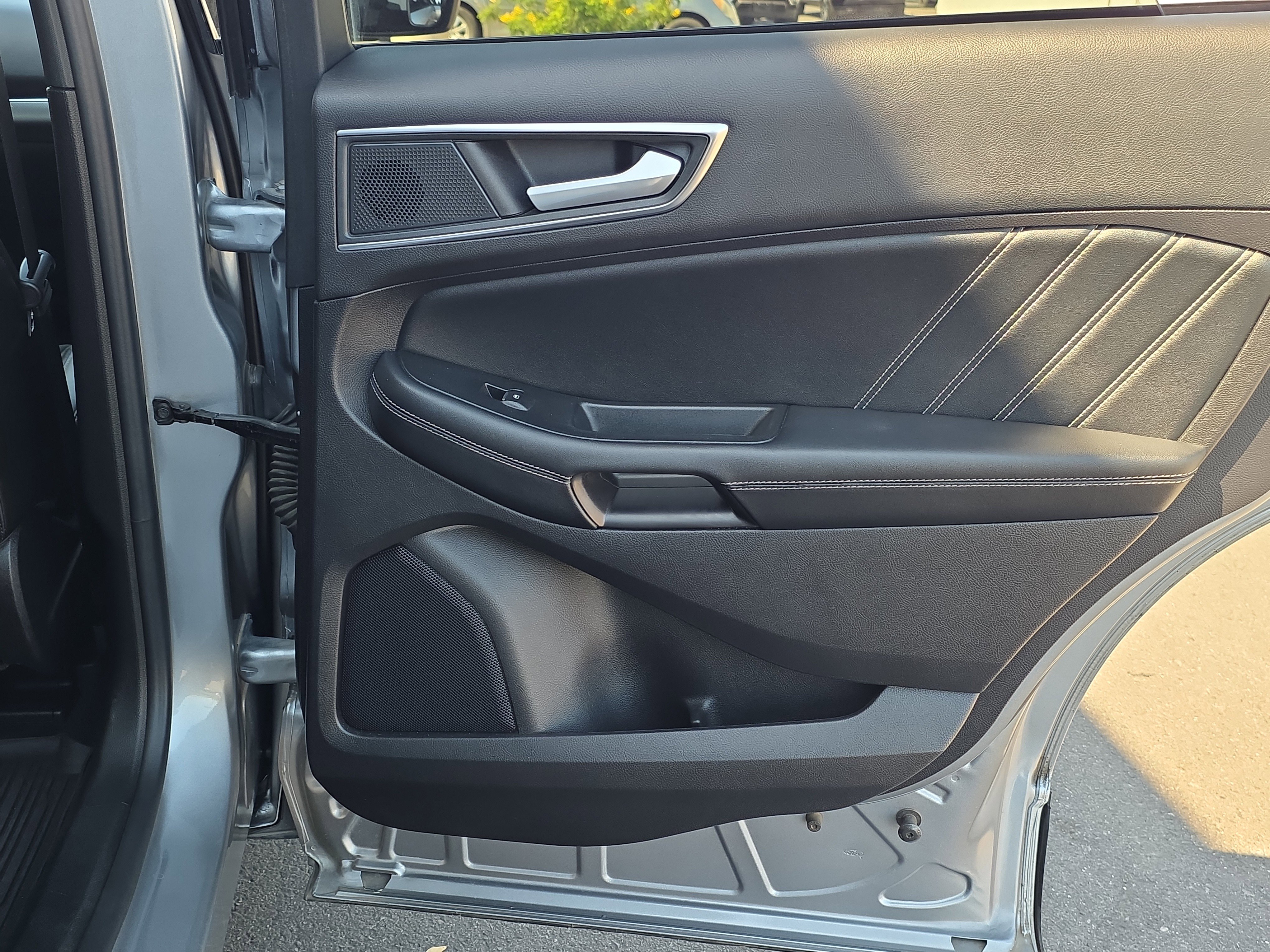 Used 2021 Ford Edge ST w/ Equipment Group 401A image 31