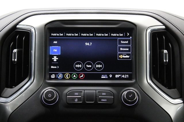 Used 2019 Chevrolet Silverado 1500 LTZ w/ LTZ Convenience Package AWD/4WD image 33