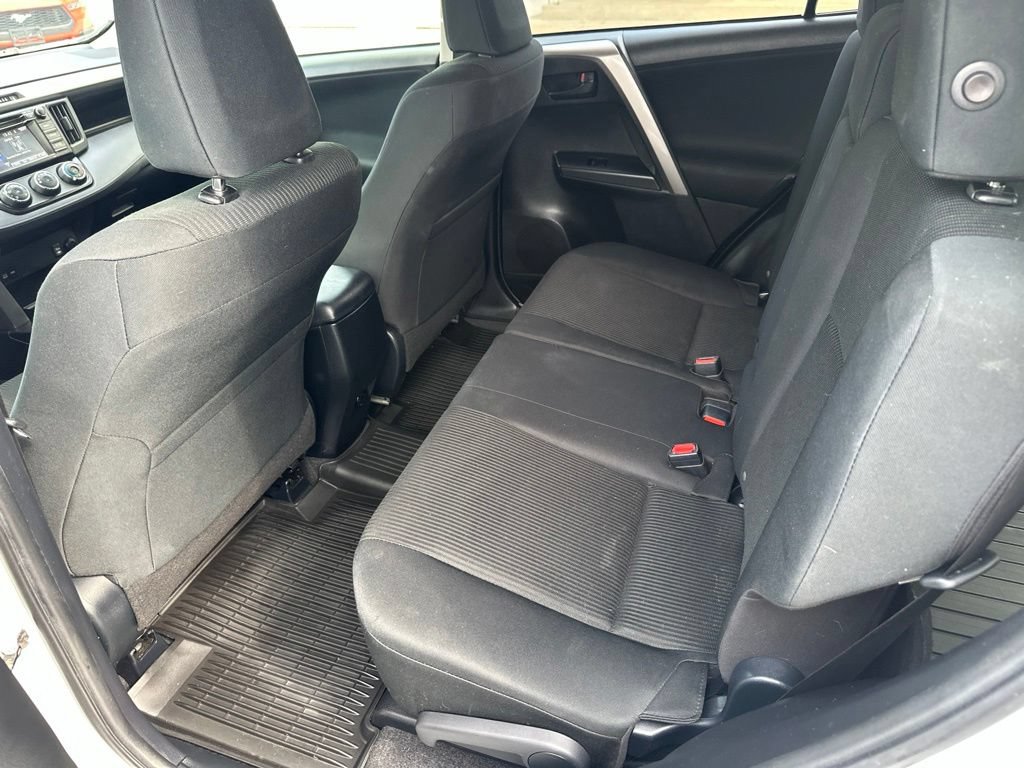 Used 2018 Toyota RAV4 LE w/ All Weather Liner Package FWD image 16