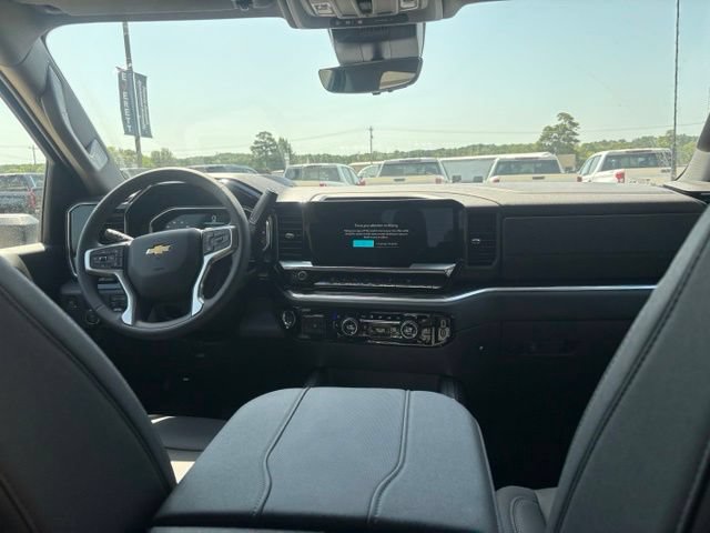 New 2026 Chevrolet Silverado 3500 LTZ w/ LTZ Convenience Package AWD/4WD image 13