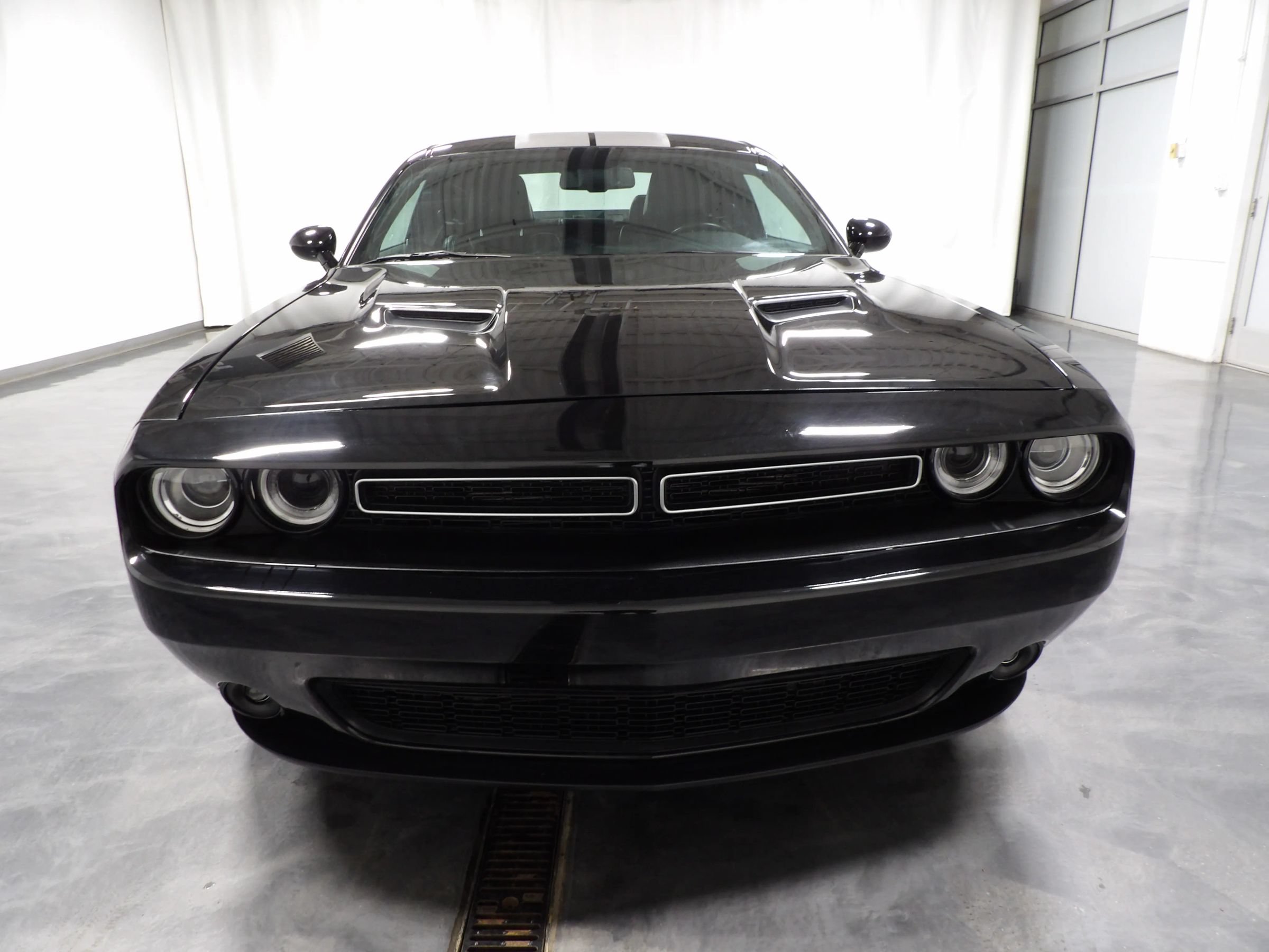 Used 2018 Dodge Challenger GT w/ Blacktop Package AWD/4WD image 3