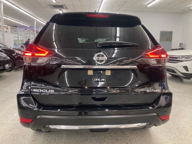 Used 2020 Nissan Rogue SV AWD/4WD image 5