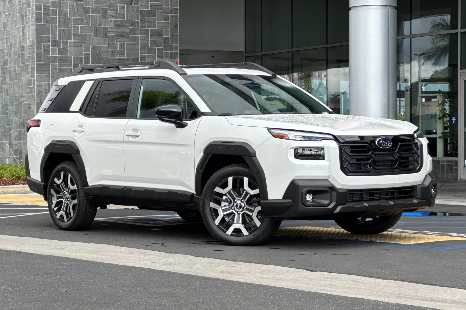 New 2026 Subaru Outback Touring XT AWD/4WD image 2