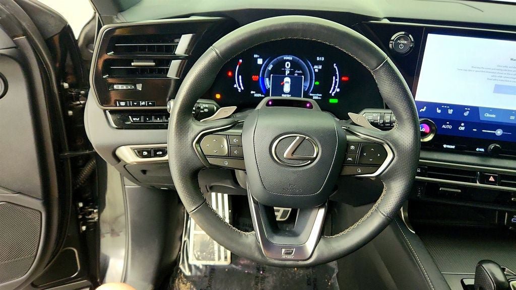 Used 2024 Lexus RX 500h F Sport w/ Convenience Package AWD/4WD image 14