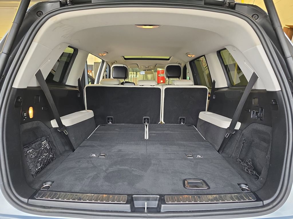 Used 2017 Mercedes-Benz GLS 450 4MATIC image 16