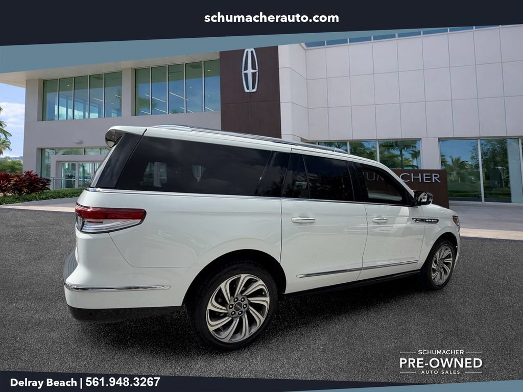 Used 2022 Lincoln Navigator L Reserve RWD image 7