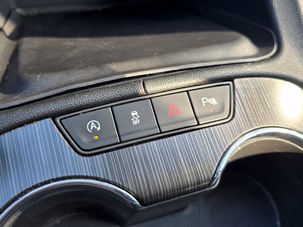 Used 2023 GMC Acadia SLT FWD image 28