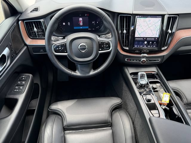 Certified 2024 Volvo XC60 B5 Ultimate AWD/4WD image 16