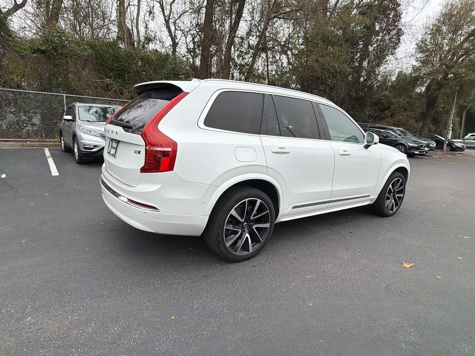 Used 2023 Volvo XC90 B5 Plus w/ Protection Package Premier image 15