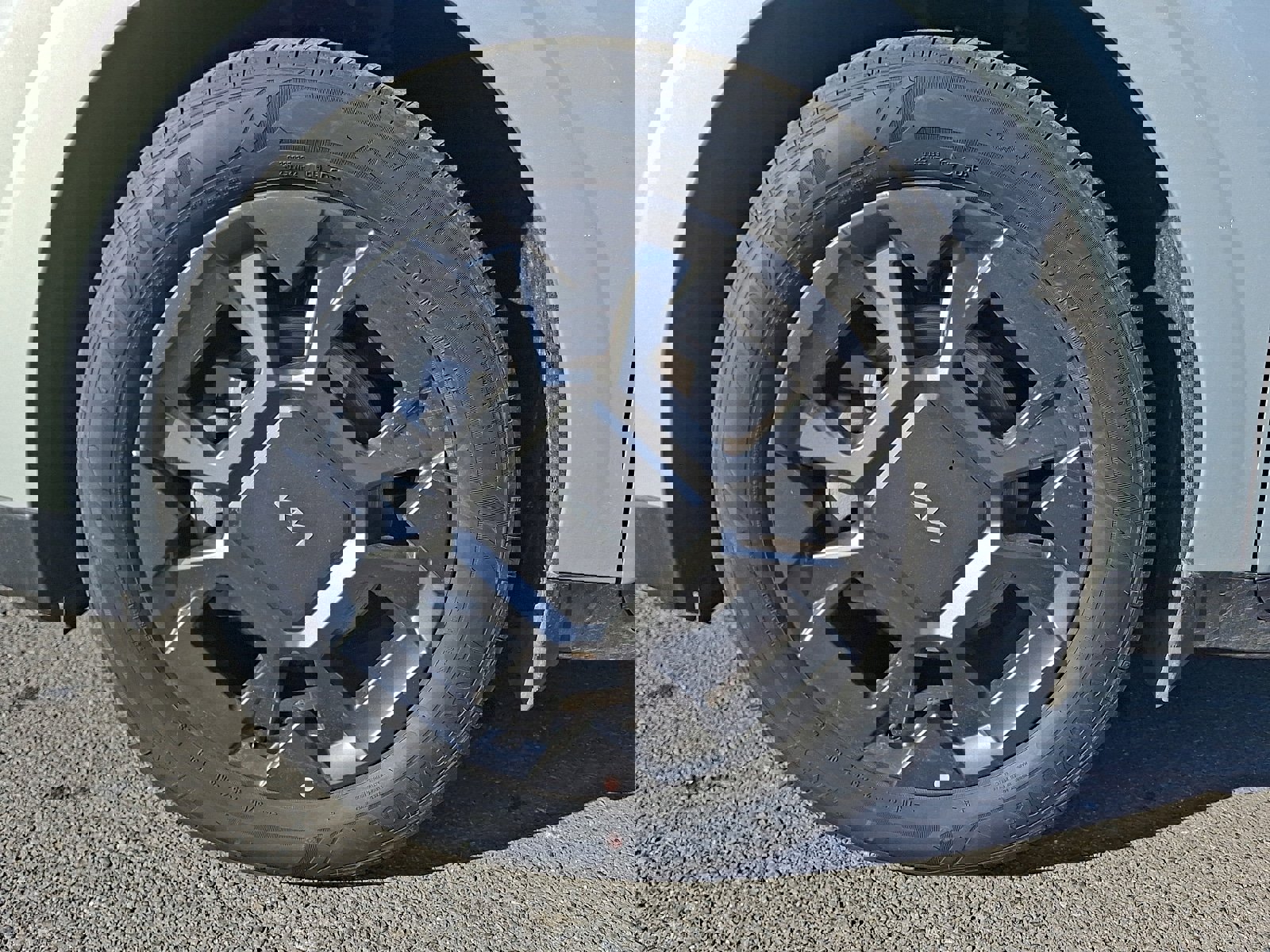 New 2026 Kia Carnival EX image 5