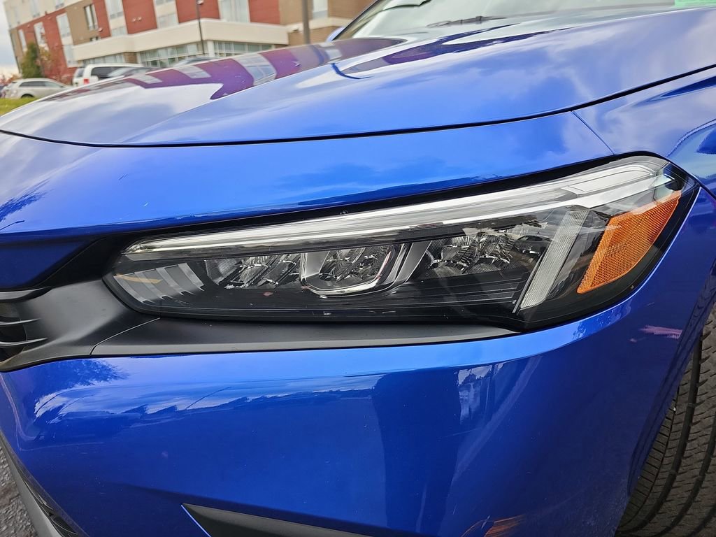 Used 2023 Honda Civic EX image 30