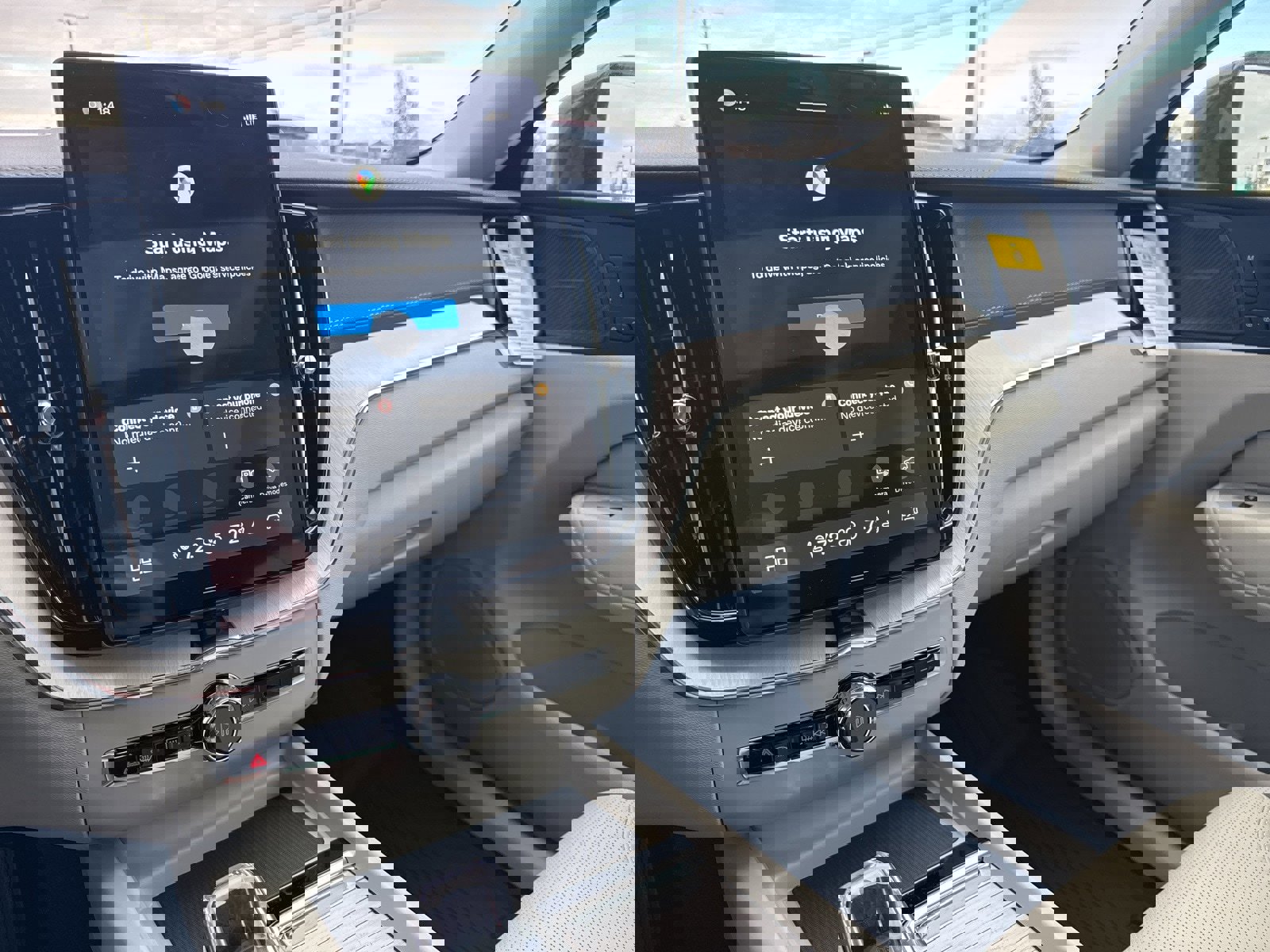 New 2026 Volvo XC60 B5 Ultra w/ Protection Package Premier image 23