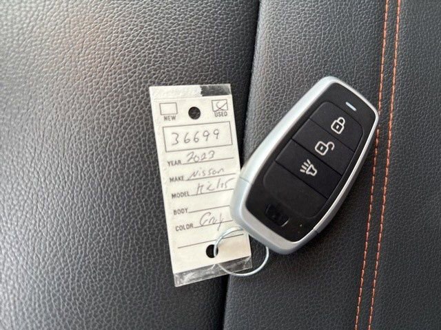 Used 2023 Nissan Kicks SR w/ SR Premium Package image 24