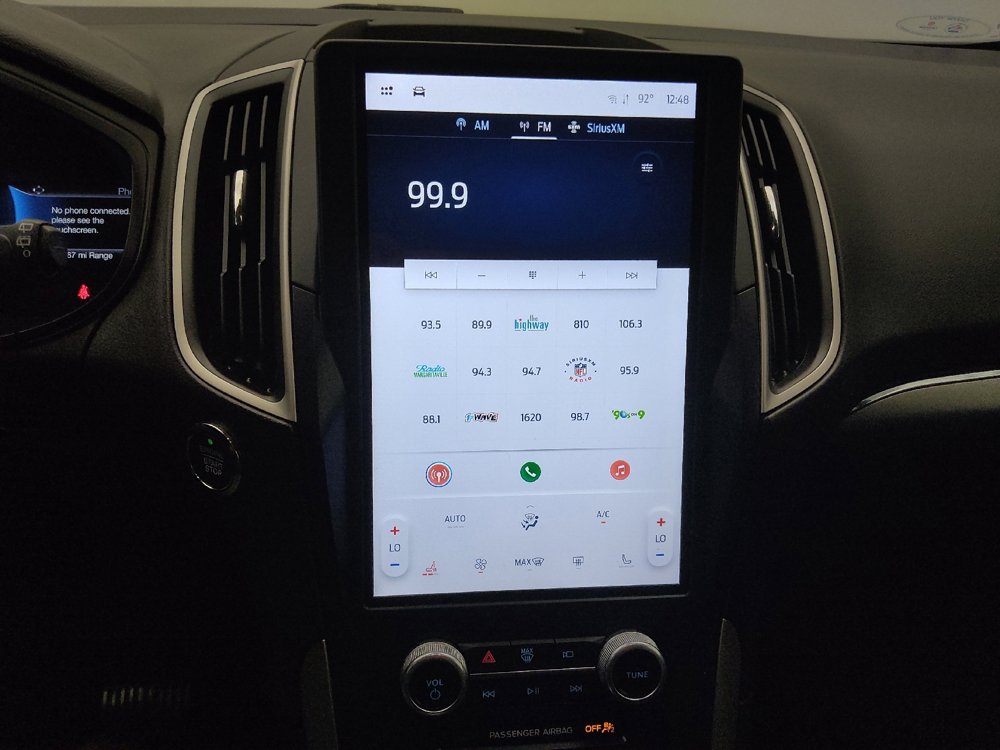 Used 2022 Ford Edge SEL image 25