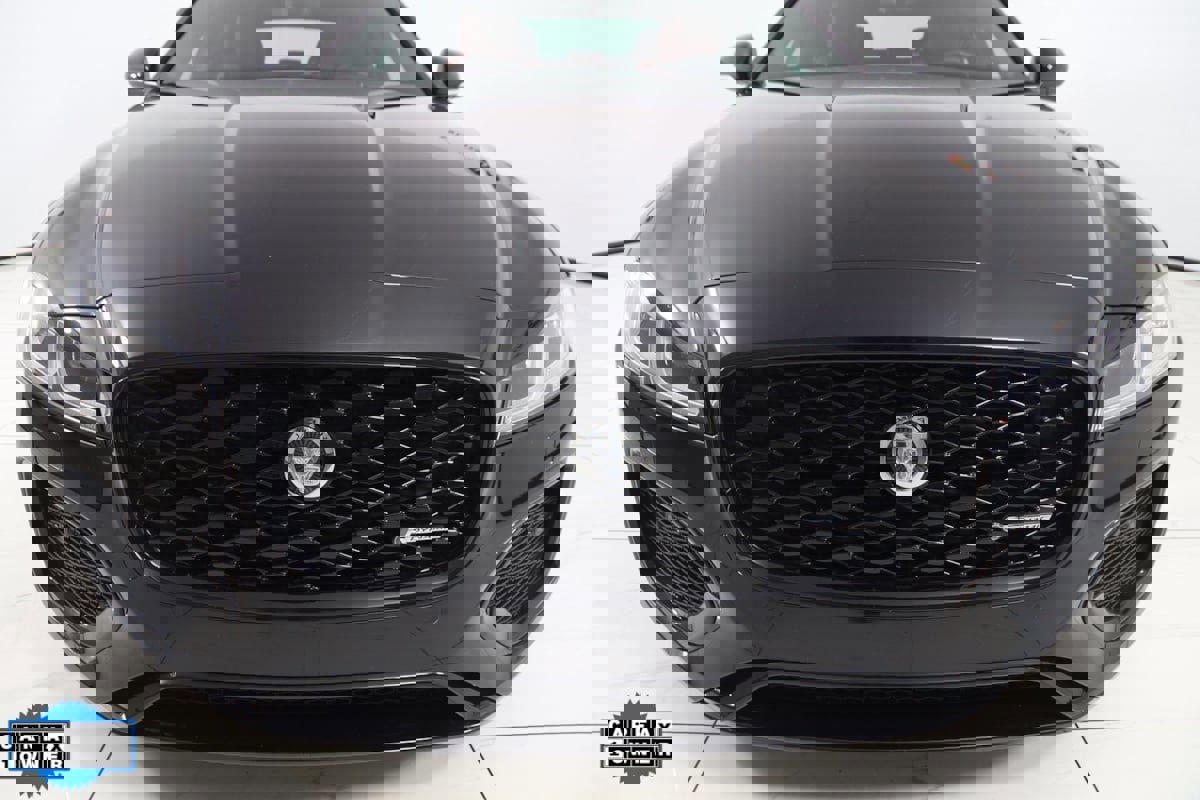 Used 2024 Jaguar XF R-Dynamic SE image 47