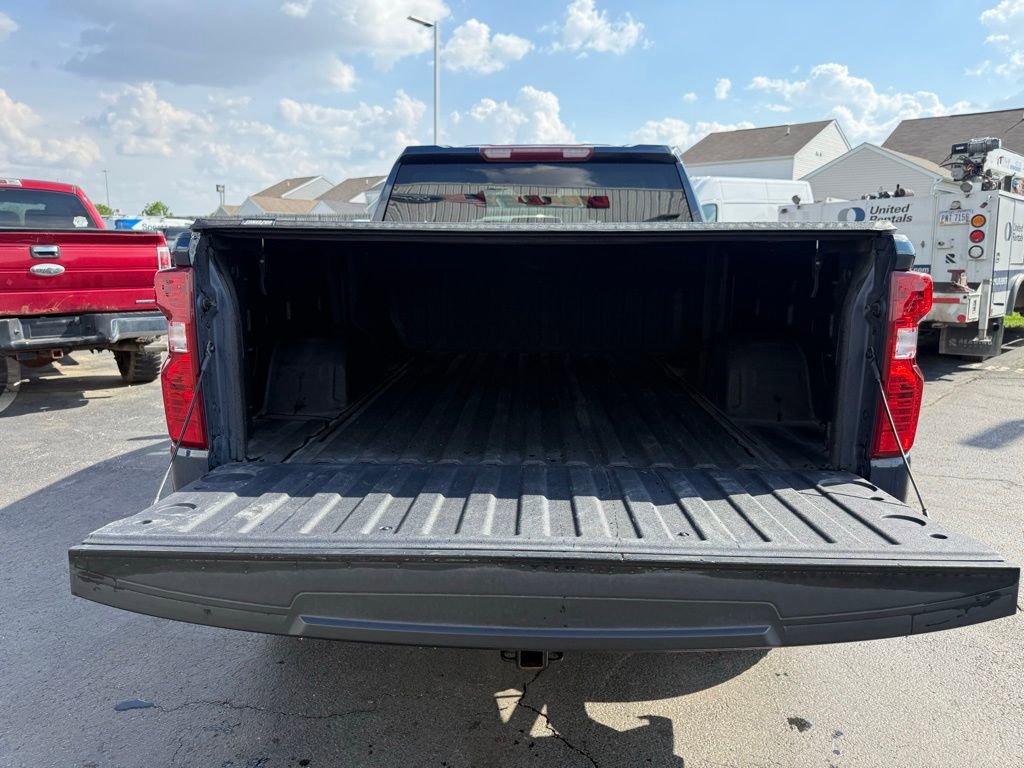 Used 2022 Chevrolet Silverado 1500 LT AWD/4WD image 42