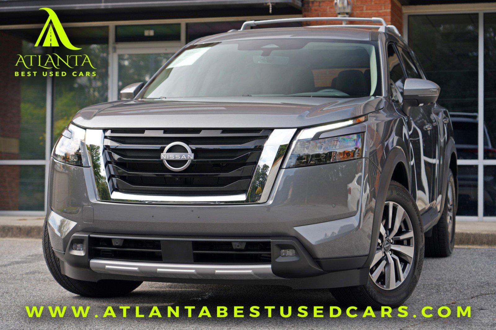 Used 2025 Nissan Pathfinder SL