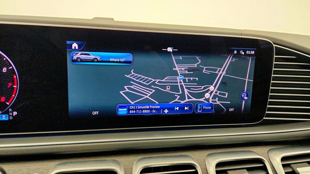 Used 2024 Mercedes-Benz GLE 450 4MATIC w/ AMG Line Exterior image 18