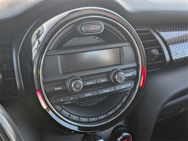 Used 2015 MINI Cooper S image 21