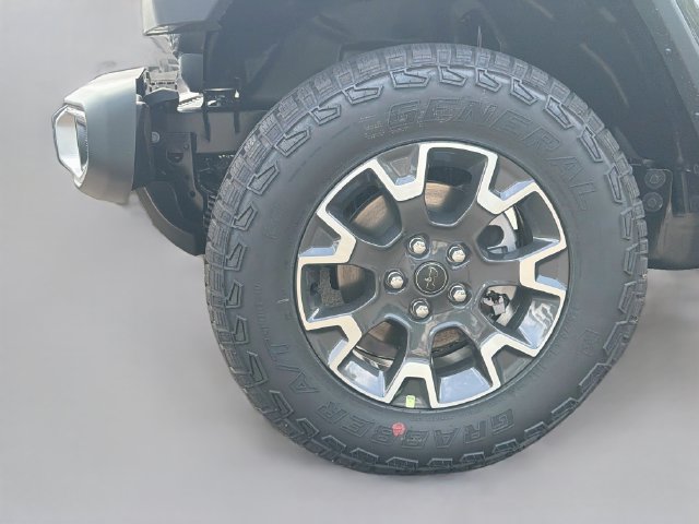 New 2027 Jeep Wrangler Unlimited Sahara AWD/4WD image 24