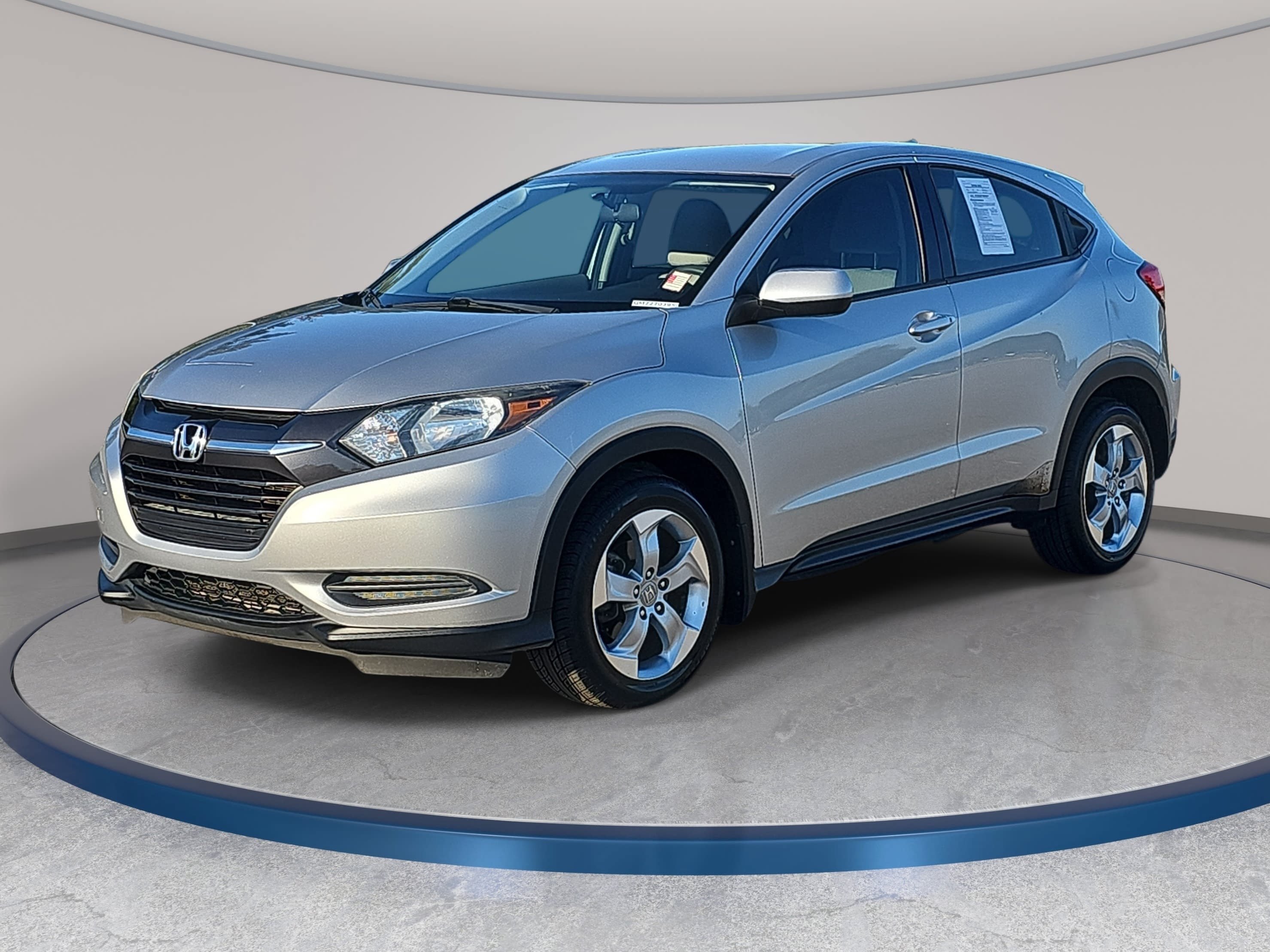 Used 2016 Honda HR-V LX image 1