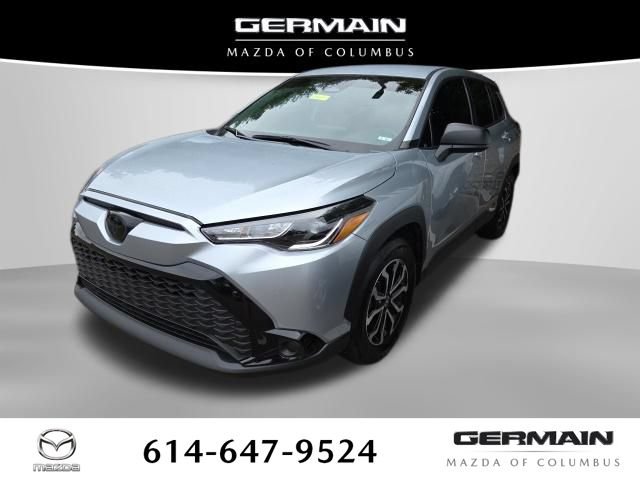 Used 2023 Toyota Corolla Cross AWD Hybrid image 4