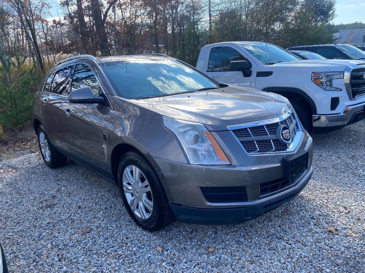 Used 2011 Cadillac SRX Luxury image 5