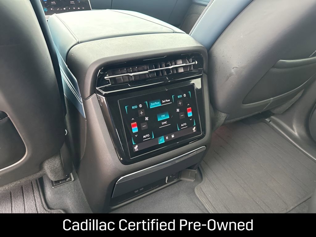 Certified 2025 Cadillac Escalade IQ Luxury 2 w/ LPO, Premium Carpet Package AWD/4WD image 18