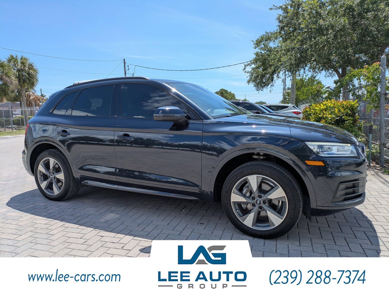 Used 2020 Audi Q5 2.0T Premium w/ Titanium Sport Package AWD/4WD image 1