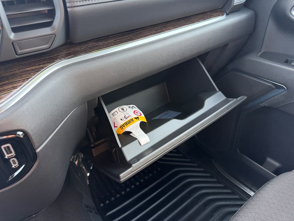 Certified 2025 GMC Sierra 1500 Elevation image 23