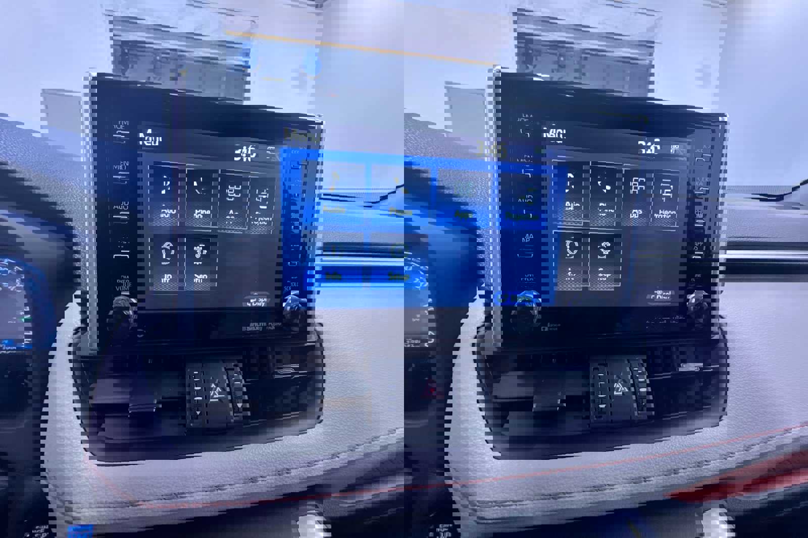 Used 2019 Toyota RAV4 Adventure image 24