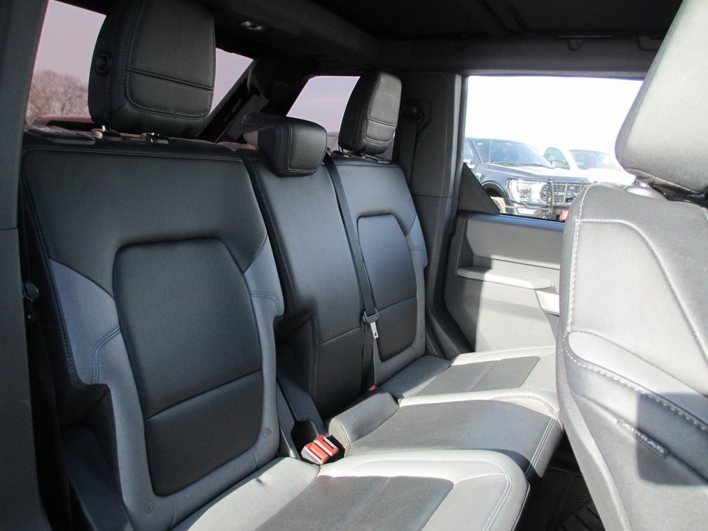 Used 2021 Ford Bronco Black Diamond image 19