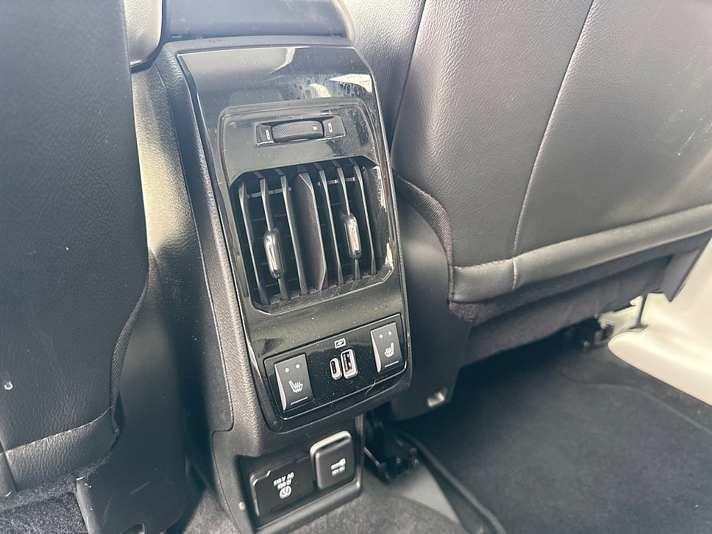 Used 2022 Jeep Compass Limited w/ Elite Group AWD/4WD image 9