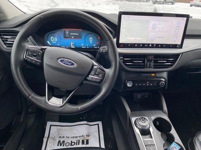 Used 2023 Ford Escape Platinum AWD/4WD image 7