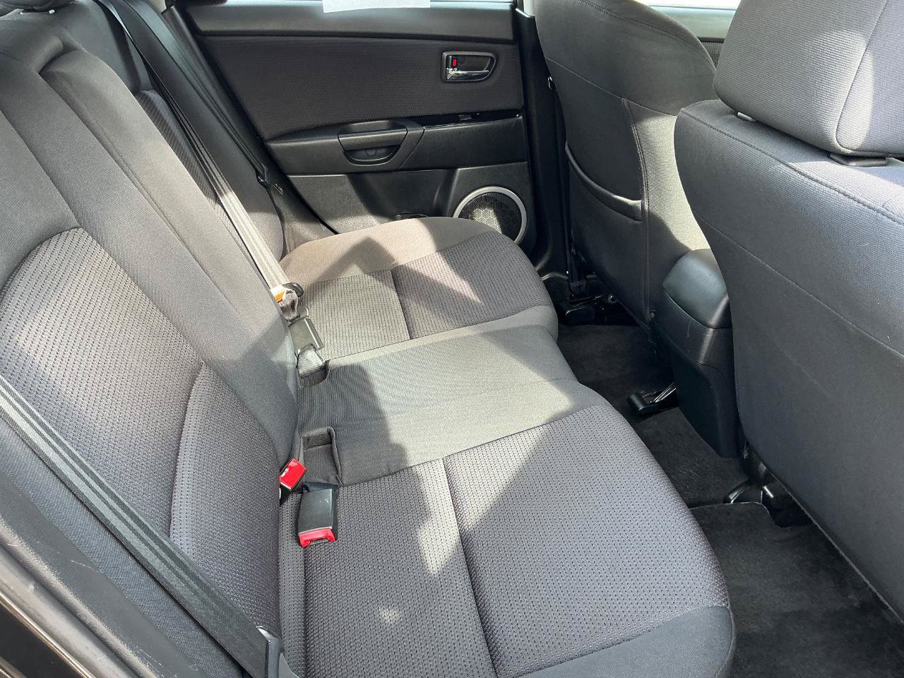 Used 2009 MAZDA MAZDA3 s Sport FWD image 11