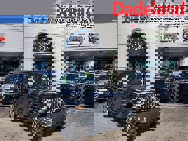 Certified 2020 Jeep Wrangler Unlimited Sahara image 1