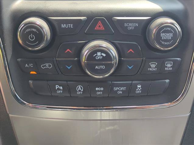 Used 2018 Jeep Grand Cherokee Overland AWD/4WD image 20