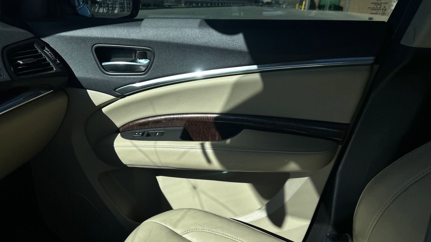 Used 2018 Acura MDX SH-AWD image 25