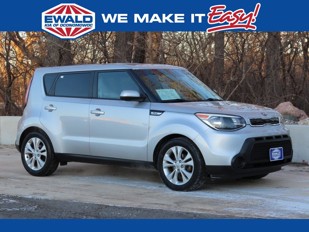 Used 2015 Kia Soul + image 1