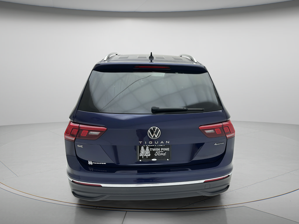 Used 2023 Volkswagen Tiguan SE AWD/4WD image 9