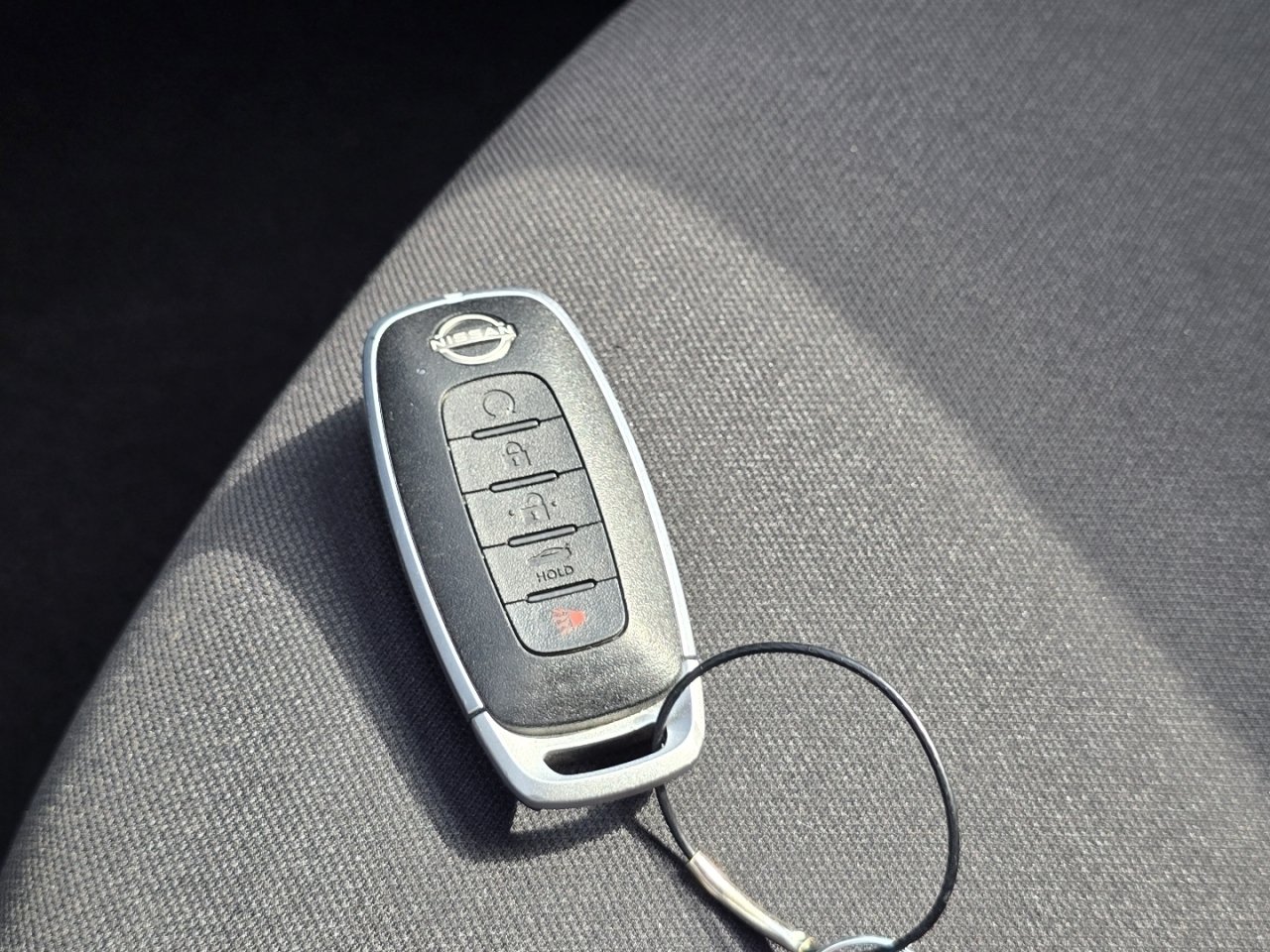 Used 2025 Nissan Sentra SR FWD image 34