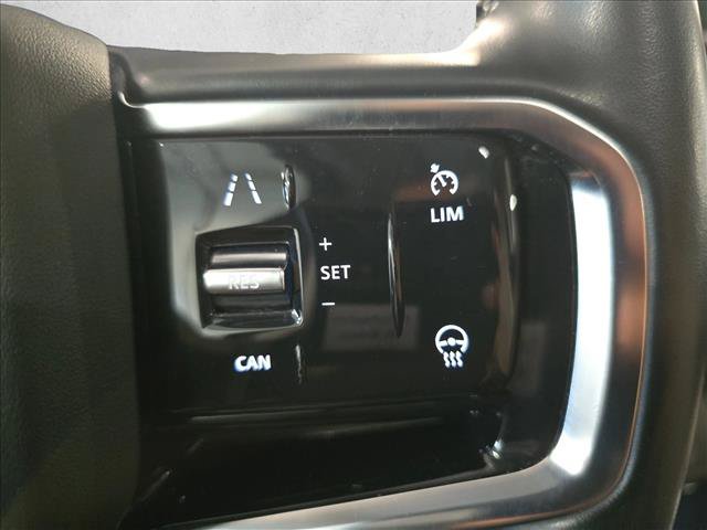 Used 2021 Land Rover Discovery Sport SE AWD/4WD image 18