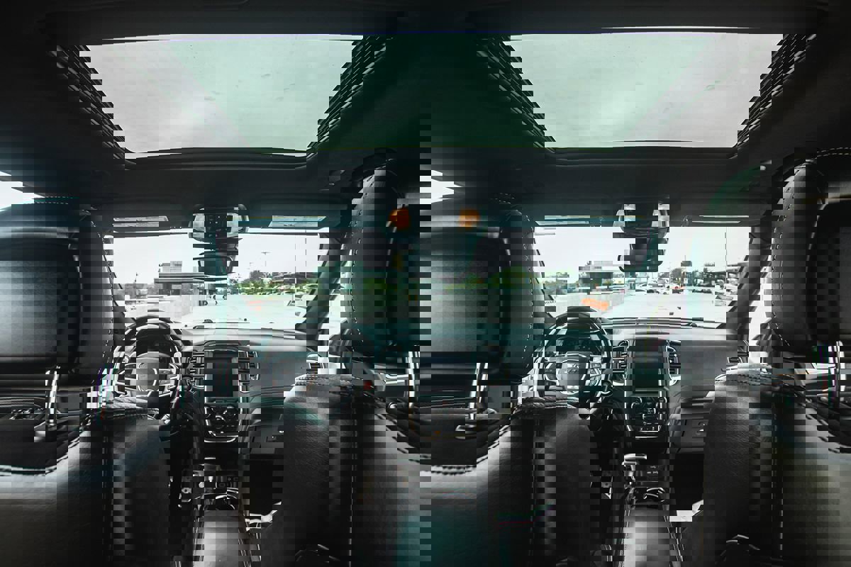 Used 2020 Dodge Durango SRT w/ Premium Interior Group image 27