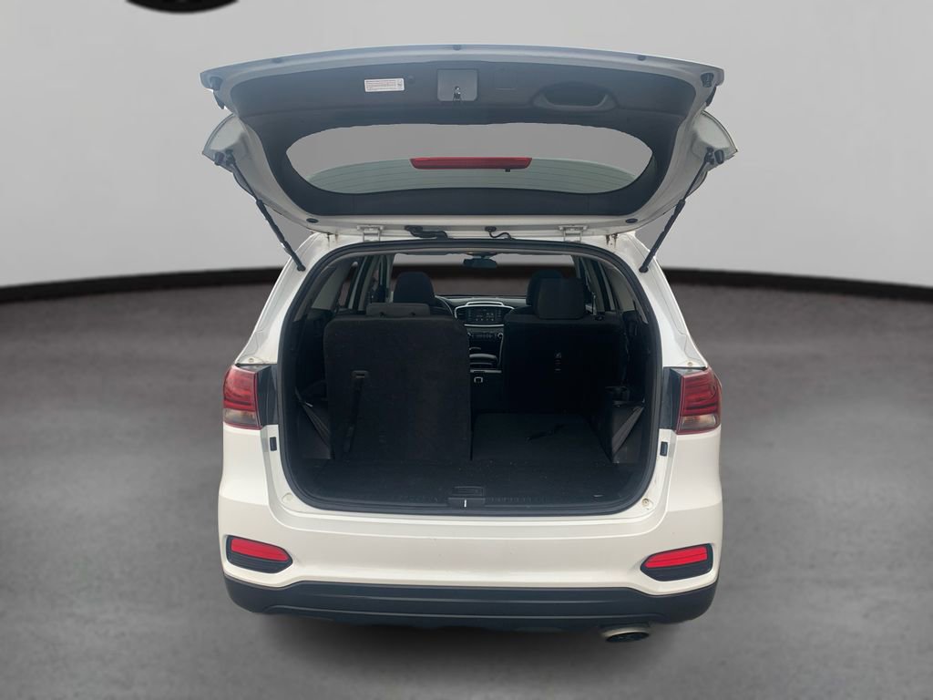 Used 2020 Kia Sorento LX image 11