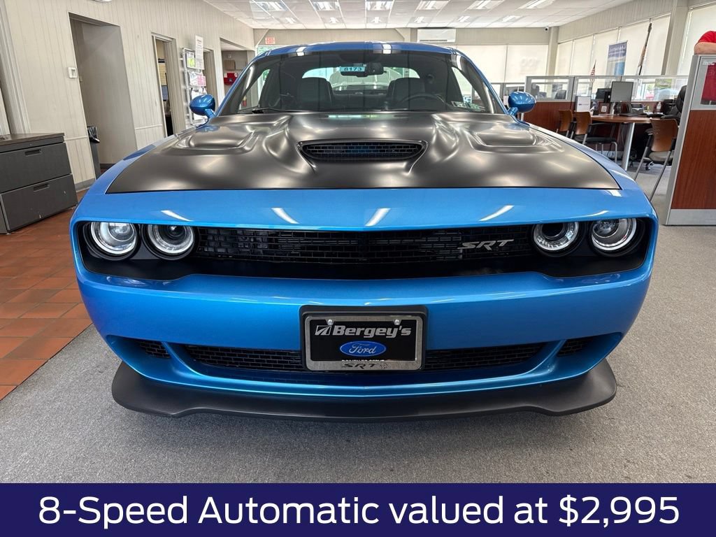 Used 2016 Dodge Challenger SRT Hellcat RWD image 2