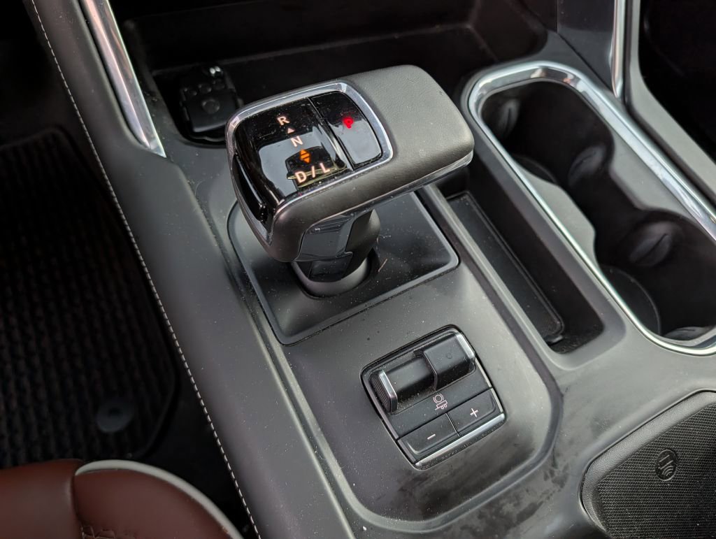 Used 2023 GMC Sierra 1500 Denali Ultimate image 24