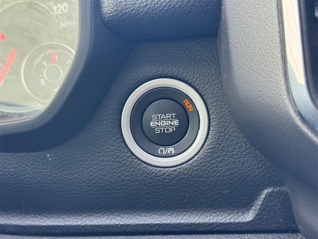 Used 2024 RAM 1500 Laramie image 22