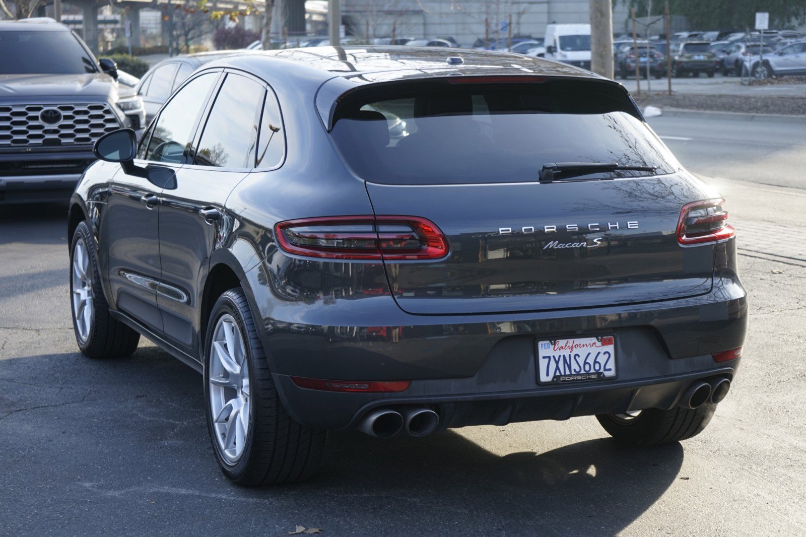 Used 2017 Porsche Macan S image 11
